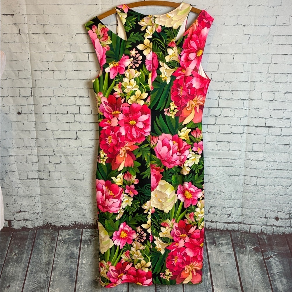 Tadashi Shoji ZORA FLORAL SHOULDER CUT-OUT DRESS SZ Medium Tropical Ruffle Sexy - Picture 9 of 16